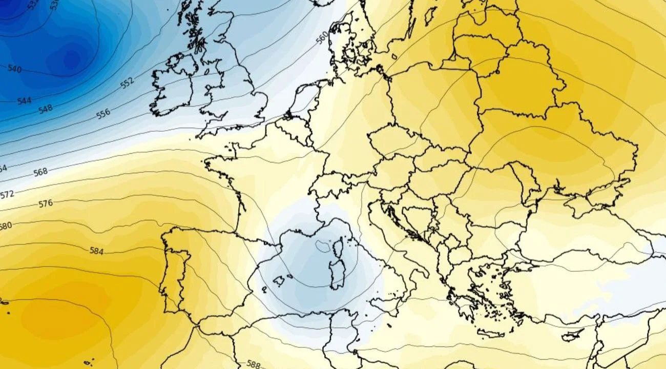 Meteo Italia, cosa succederà nei prossimi sette giorni: breve parentesi calda, poi una novità importante